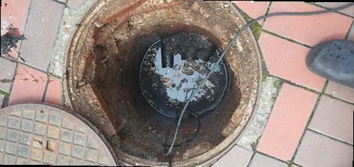 오정구 대장동 하수구막힘 물이 천천히 빠지는 배수구와 주변 바닥 상태